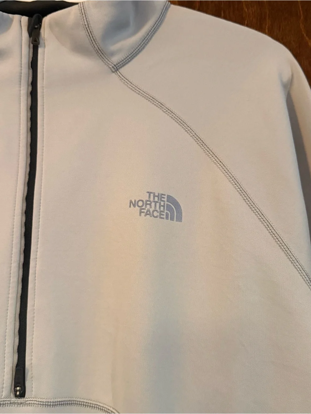 The North Face Men’s Large FlashDry Half Zip Pullover Jacket